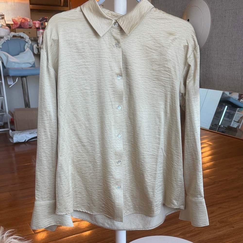 Light Beige/gold Satin Button-Front Women’s Shirt